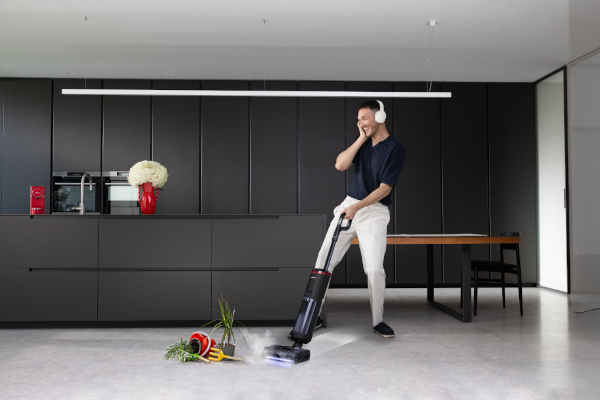 Bezprzewodowy odkurzacz pionowy Polti Rollysteam WD40C